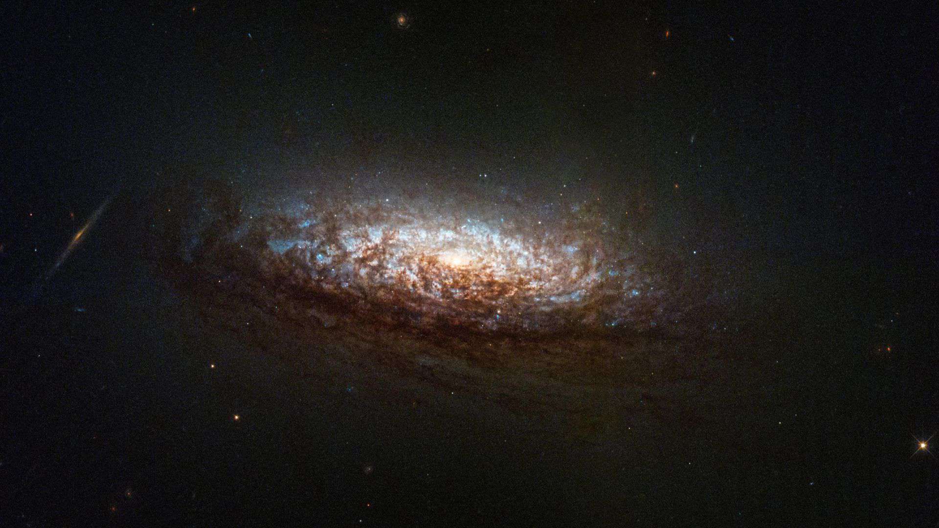 The Hubble Space Telescope captures spiral galaxy NGC 1546 in one gyroscope mode